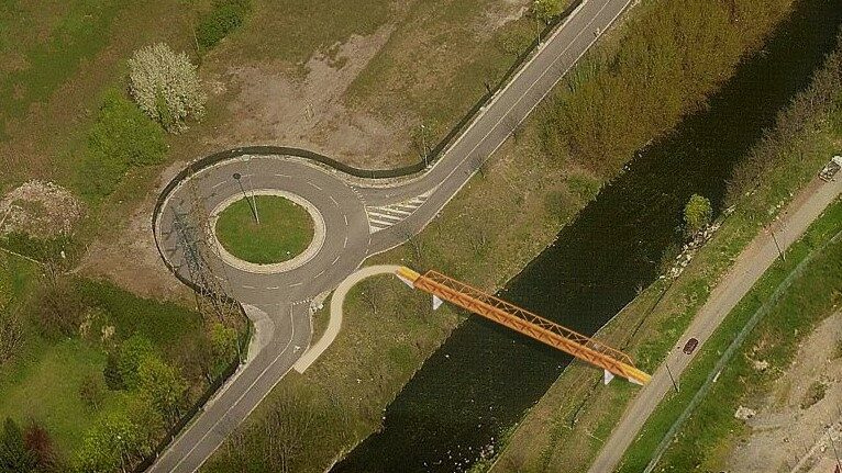 Passerella sul fiume Mella